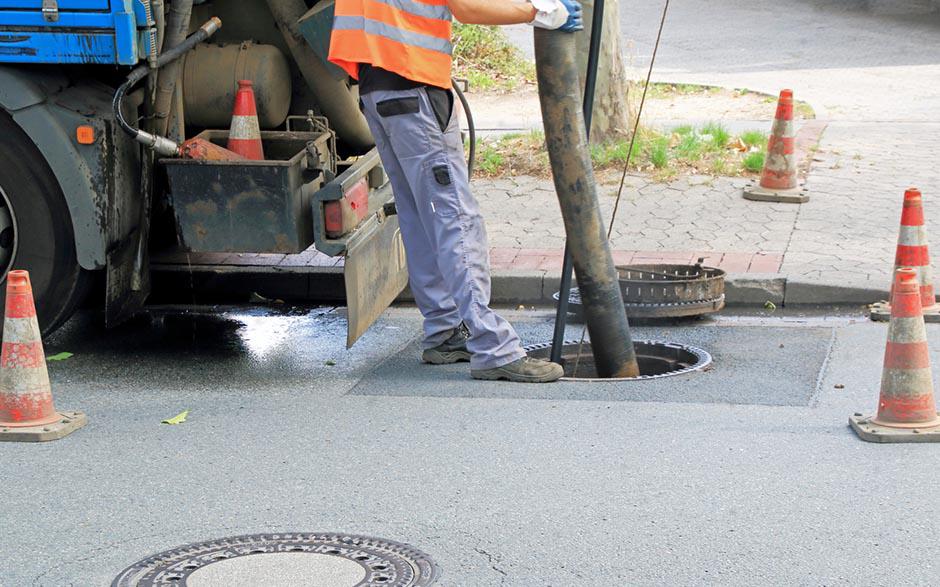 déboucher grosse canalisation La Rochette